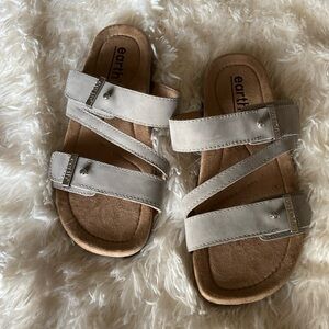 Earth Origins Light Gray Sandals